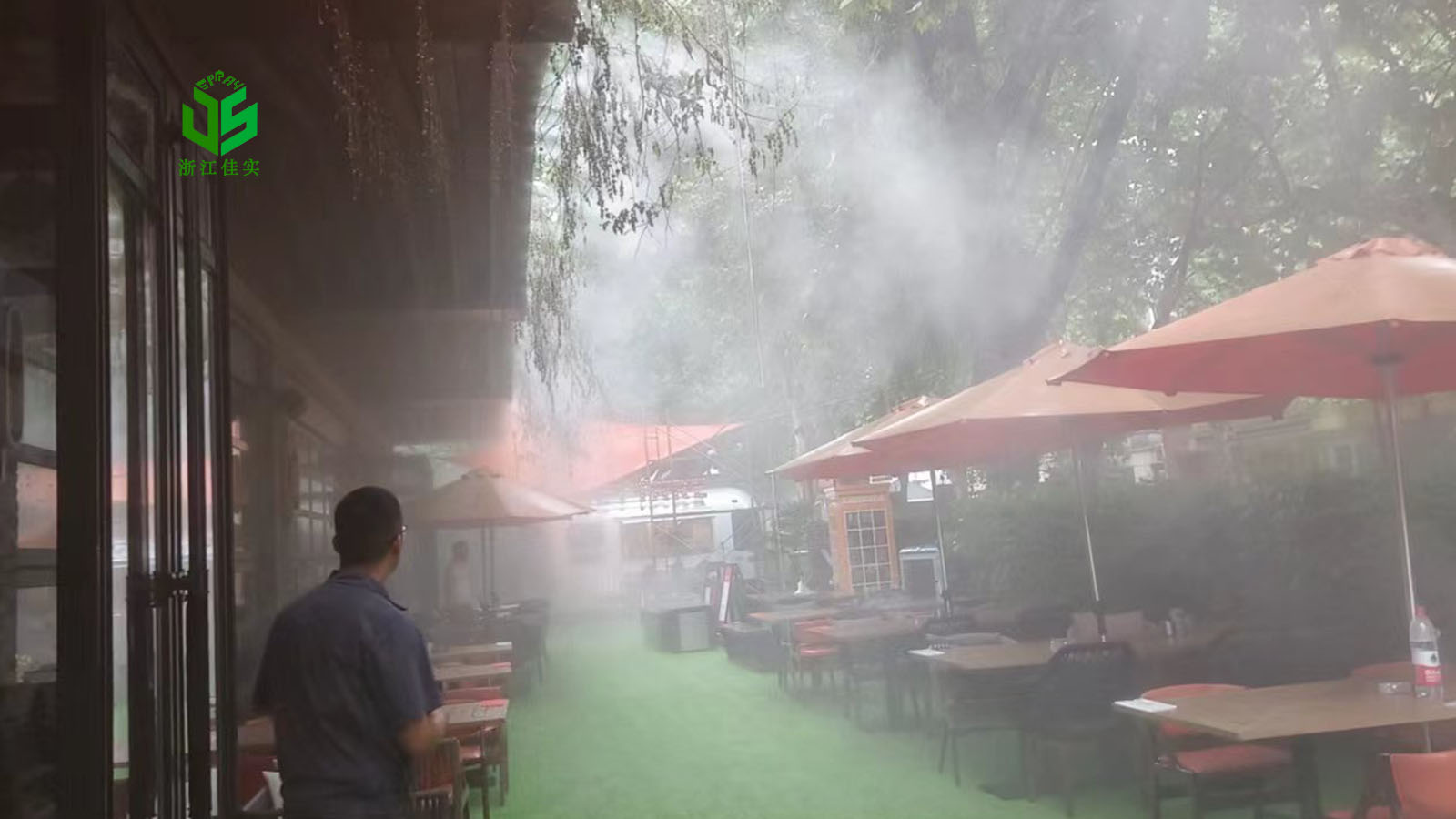 深圳人造雾喷雾造景 雾森系统打造特色景观体验-2